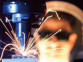 激光快速成型技術在汽車工業中的應用有哪些？